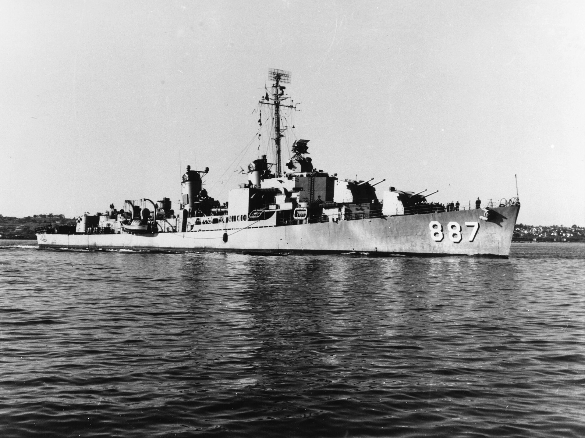 USS Brinkley Bass (DD-887)