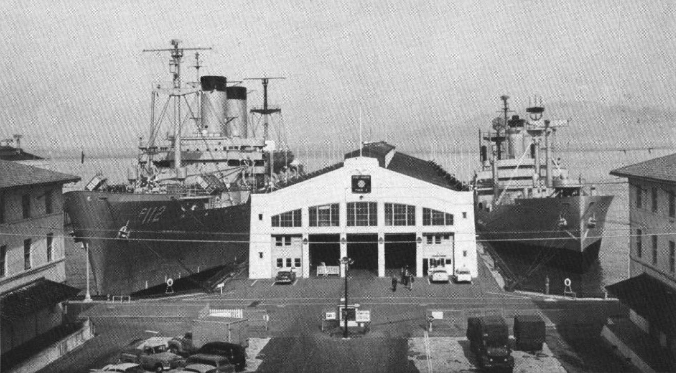 USS Mann (APA-112)
