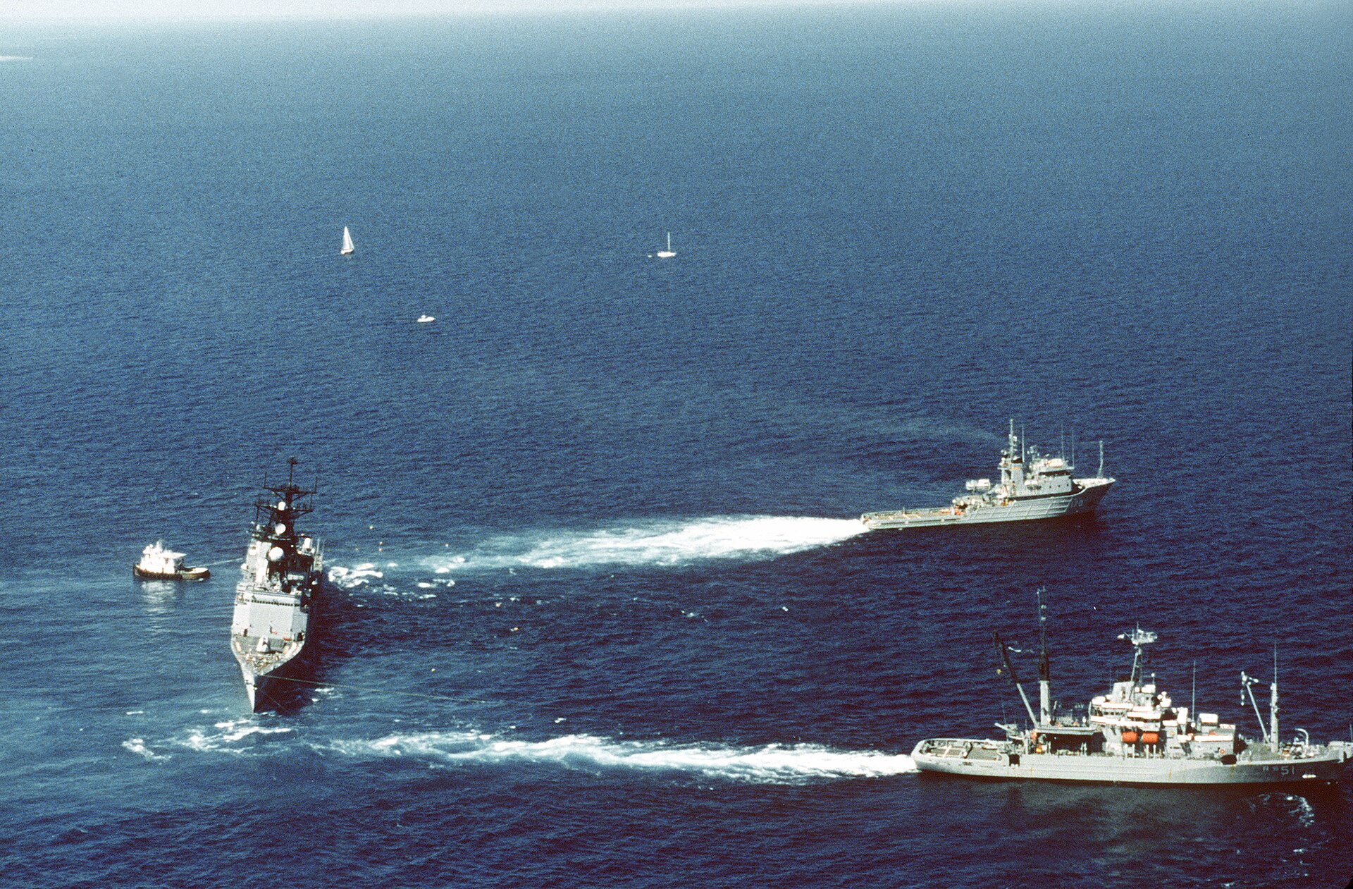 USS Spruance (DD-963)