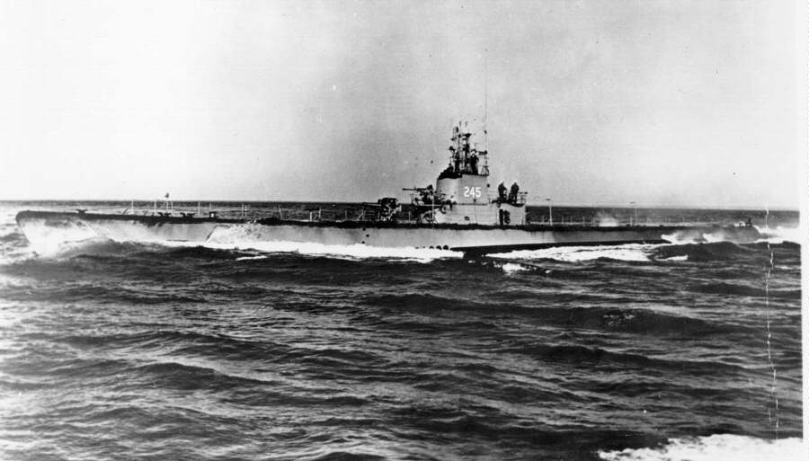 USS Cobia (SS-245)