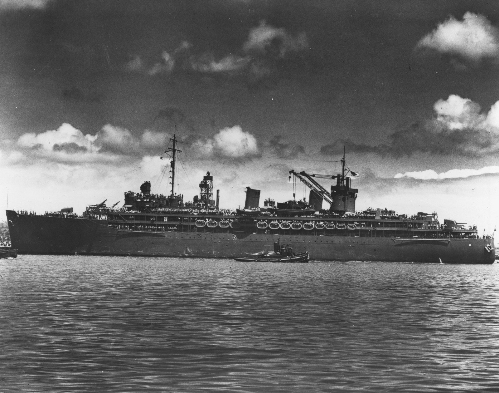 USS Fulton (AS-11)