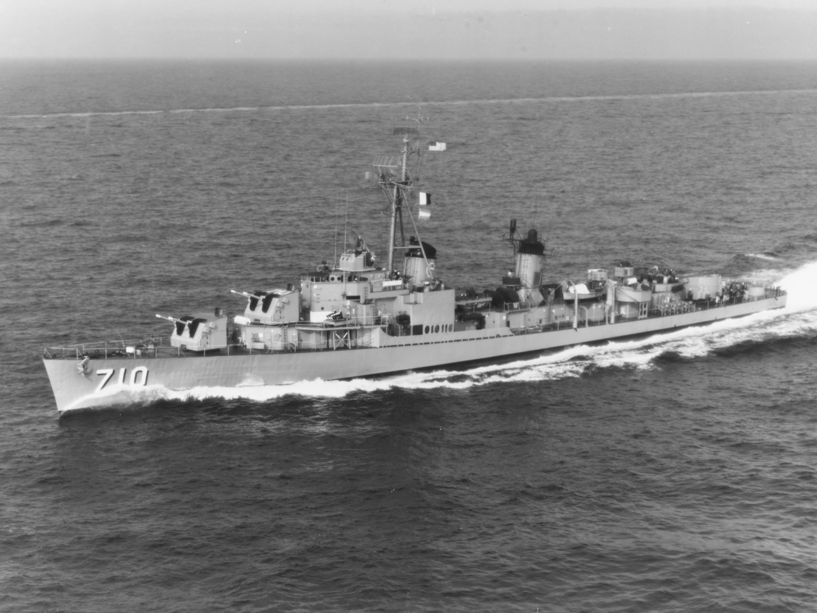 USS Gearing (DD-710)