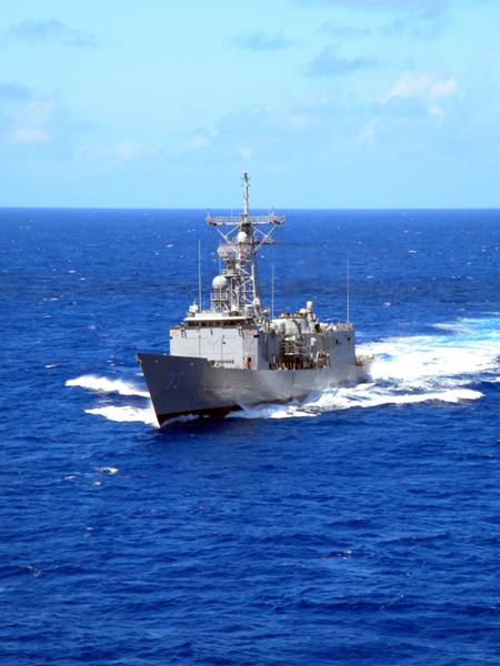 USS Jarrett (FFG-33)